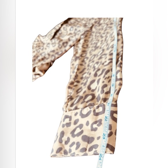 A New Day Beige and Gray Blouse - Picture 7 of 9